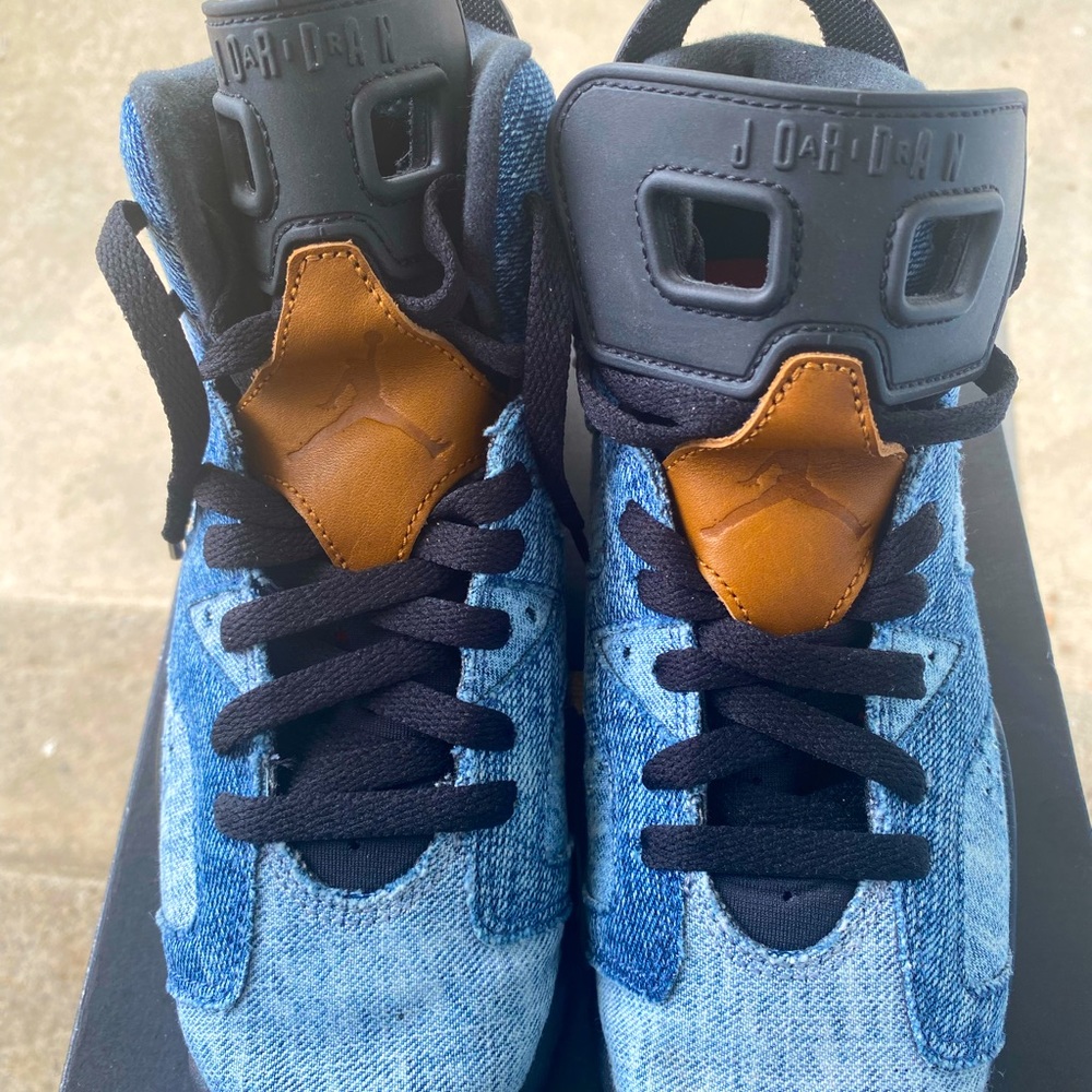 Retro Air Jordan 6 Denim Wash Big Boys Size 5 NEW. Never Worn